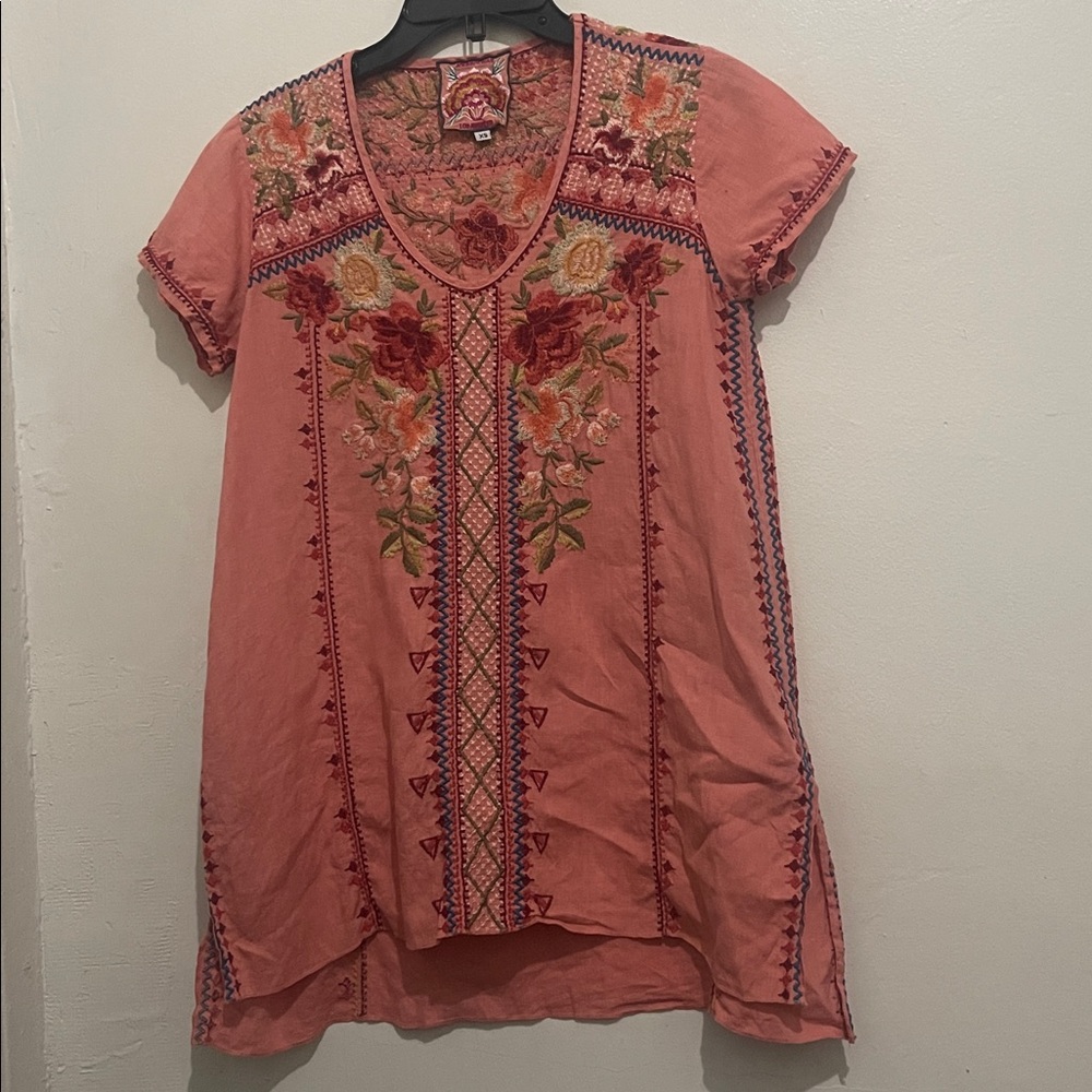 JOHNNY WAS Embroidered Linen Peach Floral Women's Top size XS